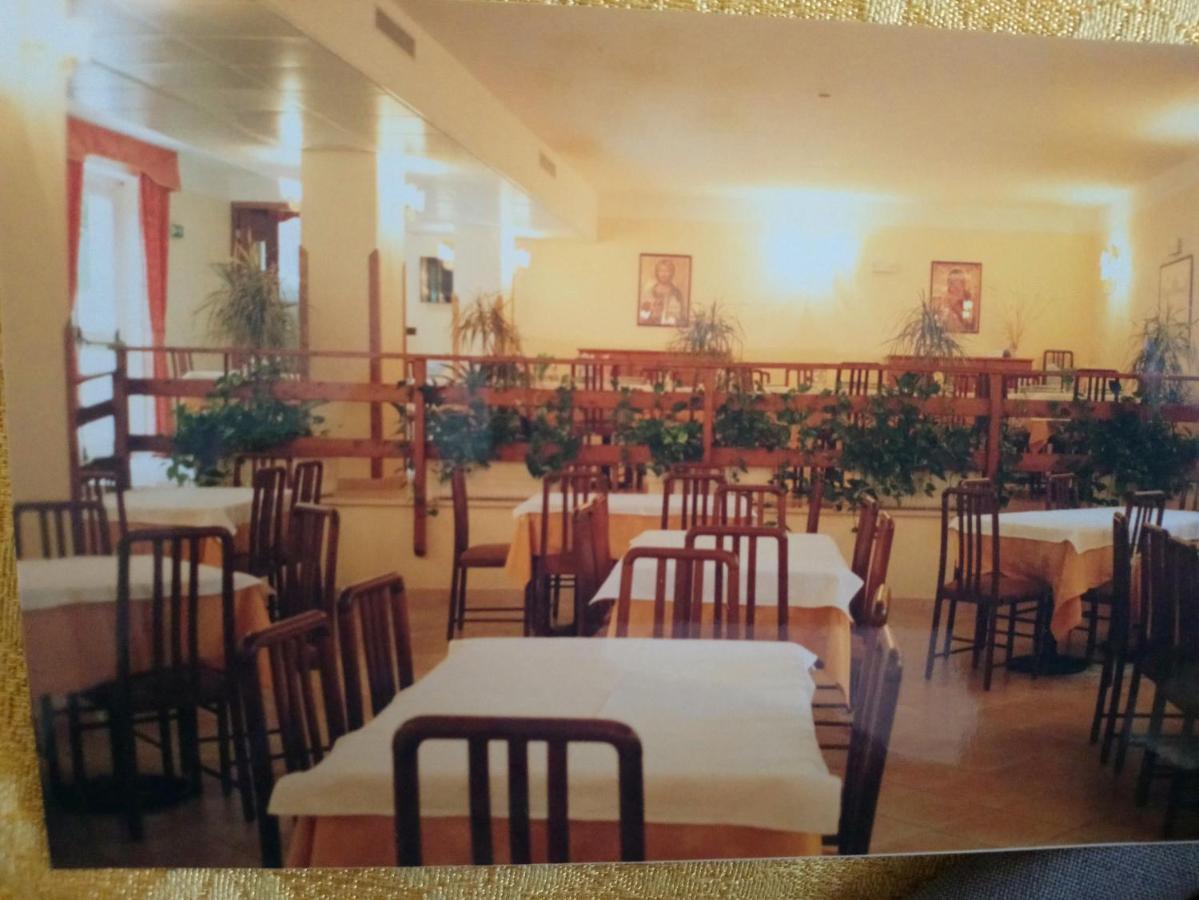 Casapaceebene Hotel San Giovanni Rotondo Luaran gambar