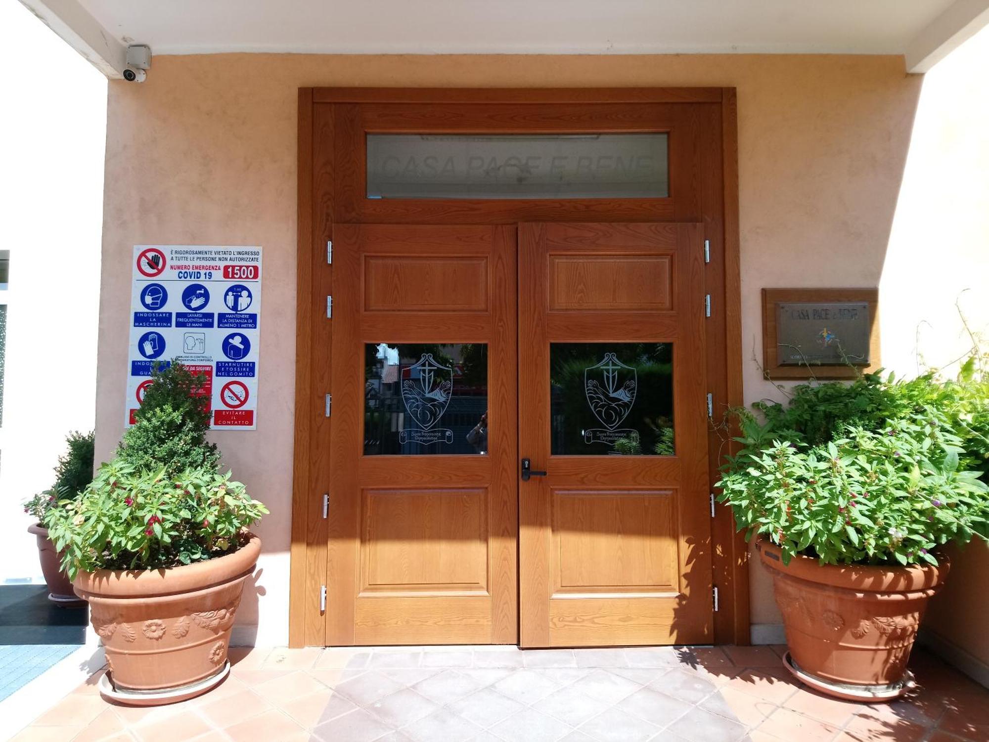 Casapaceebene Hotel San Giovanni Rotondo Luaran gambar